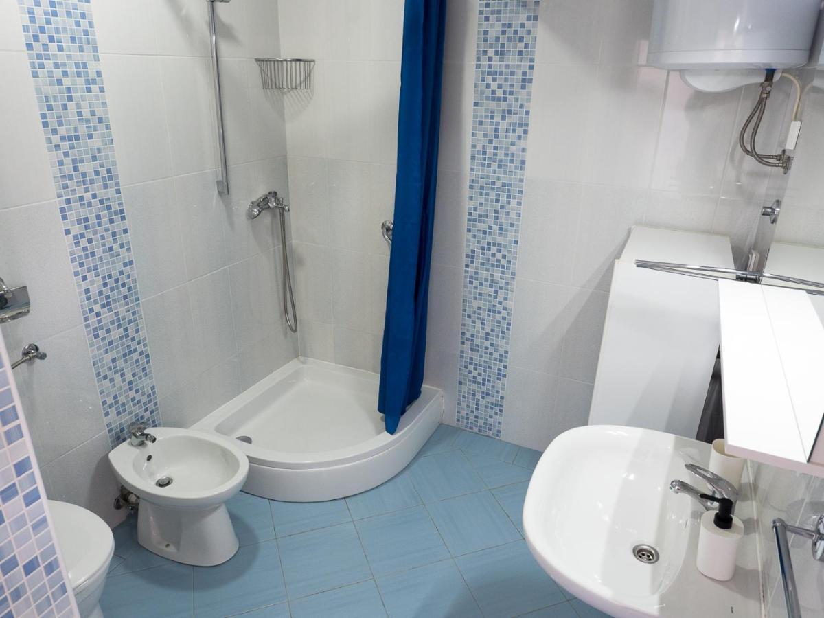 Apartments Summer Bloom Крк Екстер'єр фото